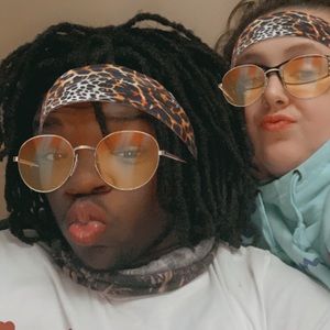 Meet your Posher, Haley